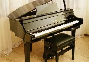 Yamaha fortepian hybr silent GT2 disklav