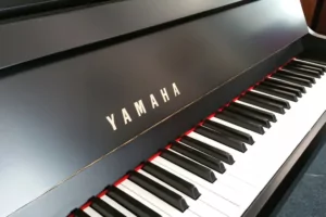 Yamaha fortepian GranTouch SILENT GT1