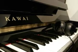 Pianino KAWAI Silent HAT20 na słuchawki