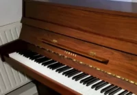 pianino YAMAHA E108 orzech Japan 5mln